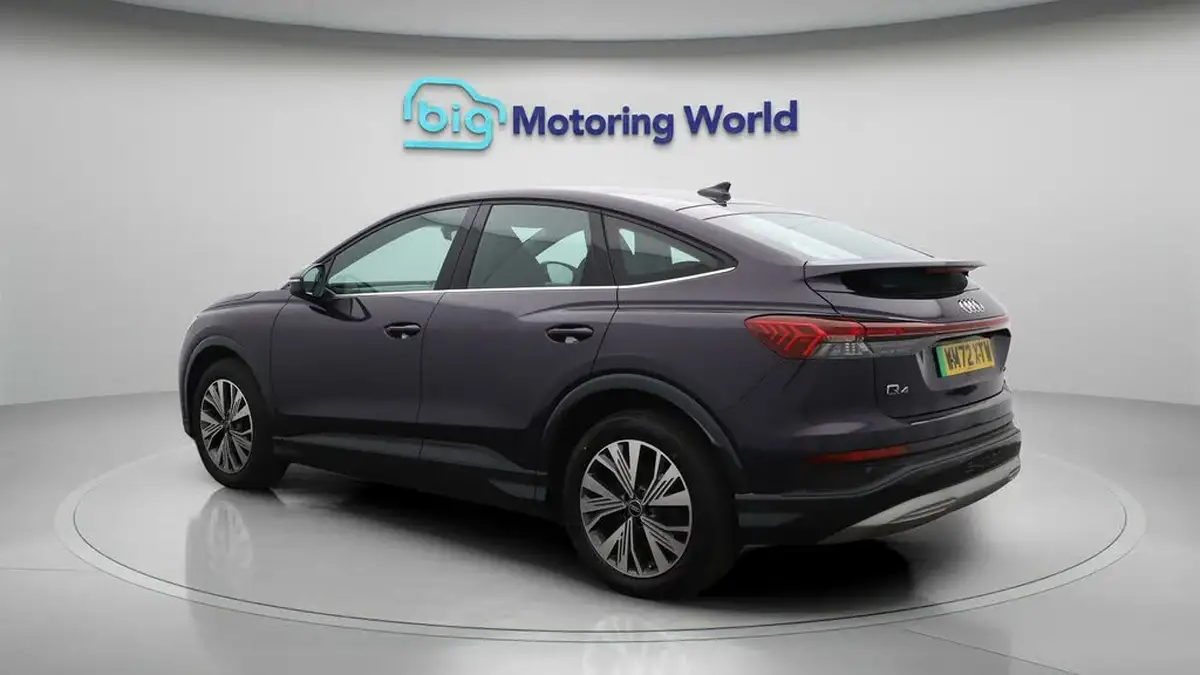 2023-audi-q4-e-tron-35e-sport-station-wagon-big-5