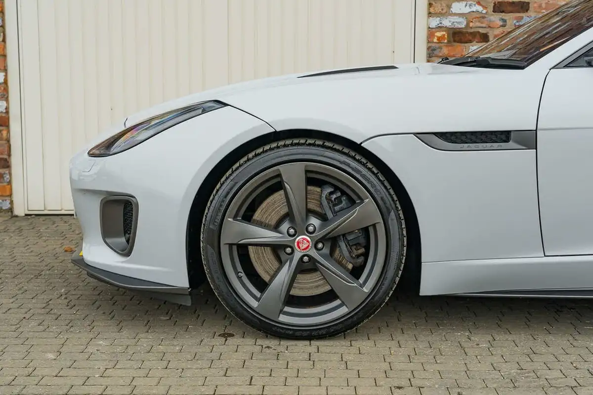 2017-jaguar-f-type-30-v6-sc-400-sport-coupe-big-13