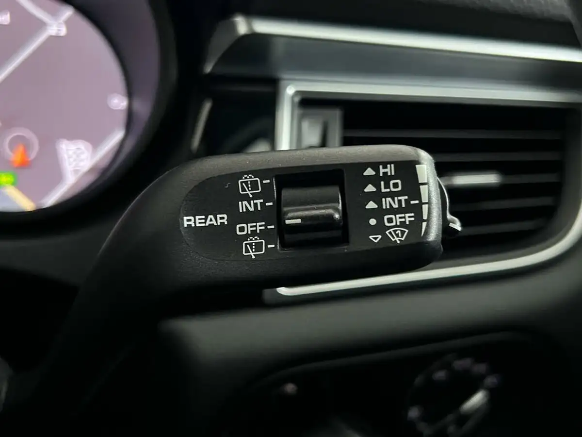 2016-porsche-macan-30td-s-big-24