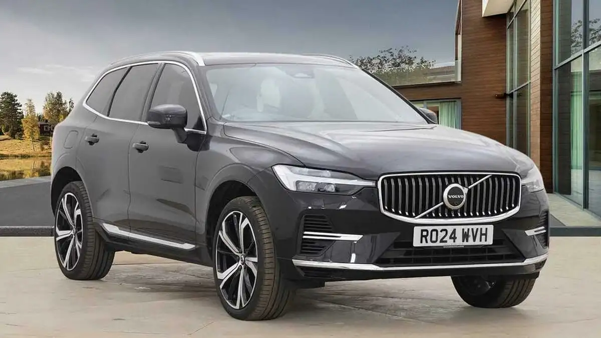 2024-volvo-xc60-20-t8-ultimate-dark-big-0