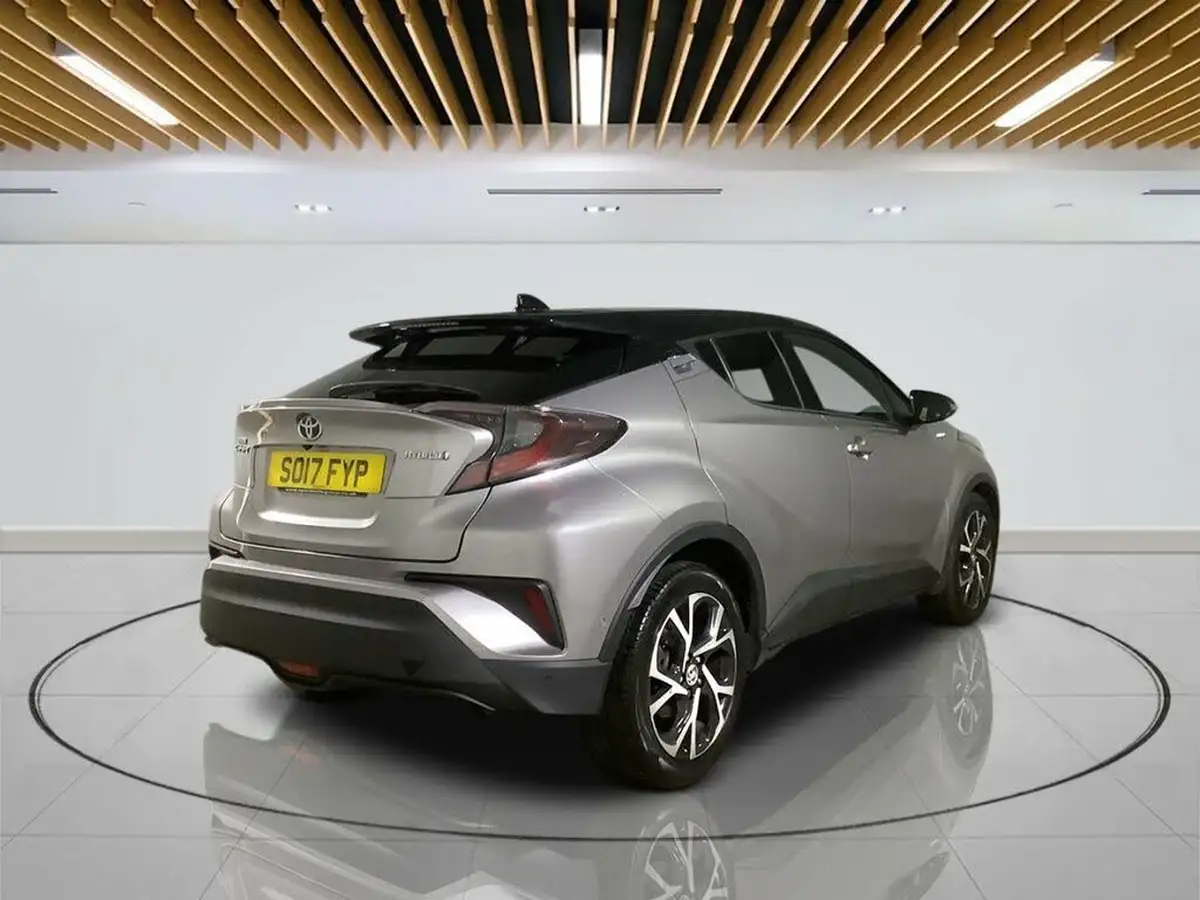 2017-toyota-c-hr-18-vvt-i-dynamic-big-8
