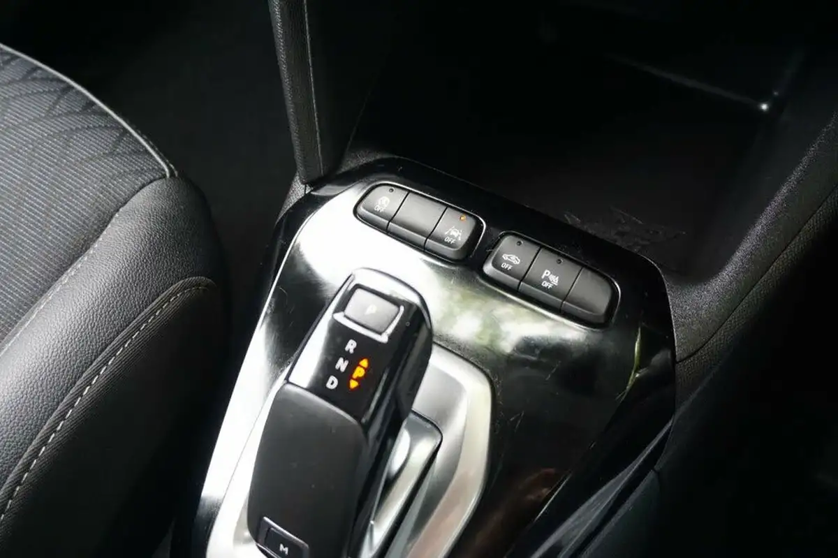 2022-vauxhall-corsa-12-turbo-elite-edition-auto-big-19