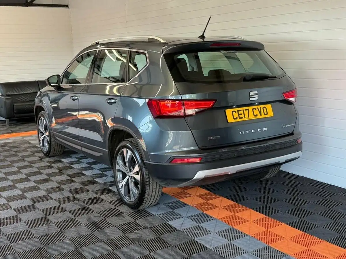2017-seat-ateca-16tdi-se-technology-big-19