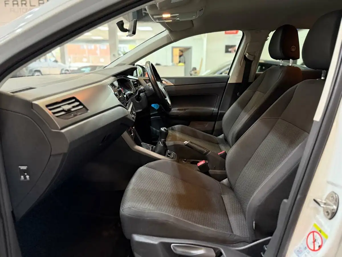 2020-volkswagen-polo-10-match-big-29