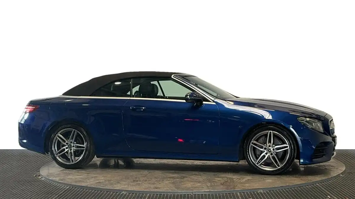 2020-mercedes-benz-e-class-20d-e220d-amg-line-premium-cabriolet-2d-big-9