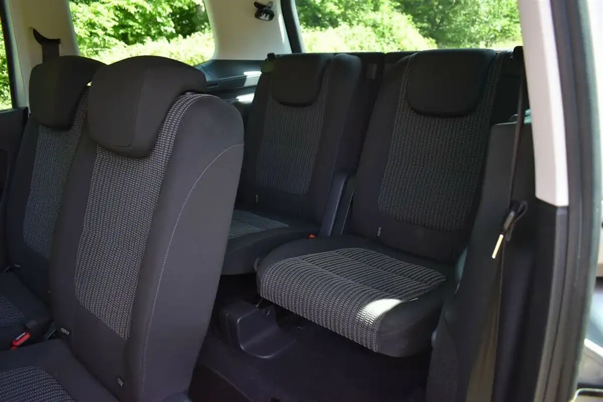 2017-seat-alhambra-20tdi-se-ecomotive-big-13