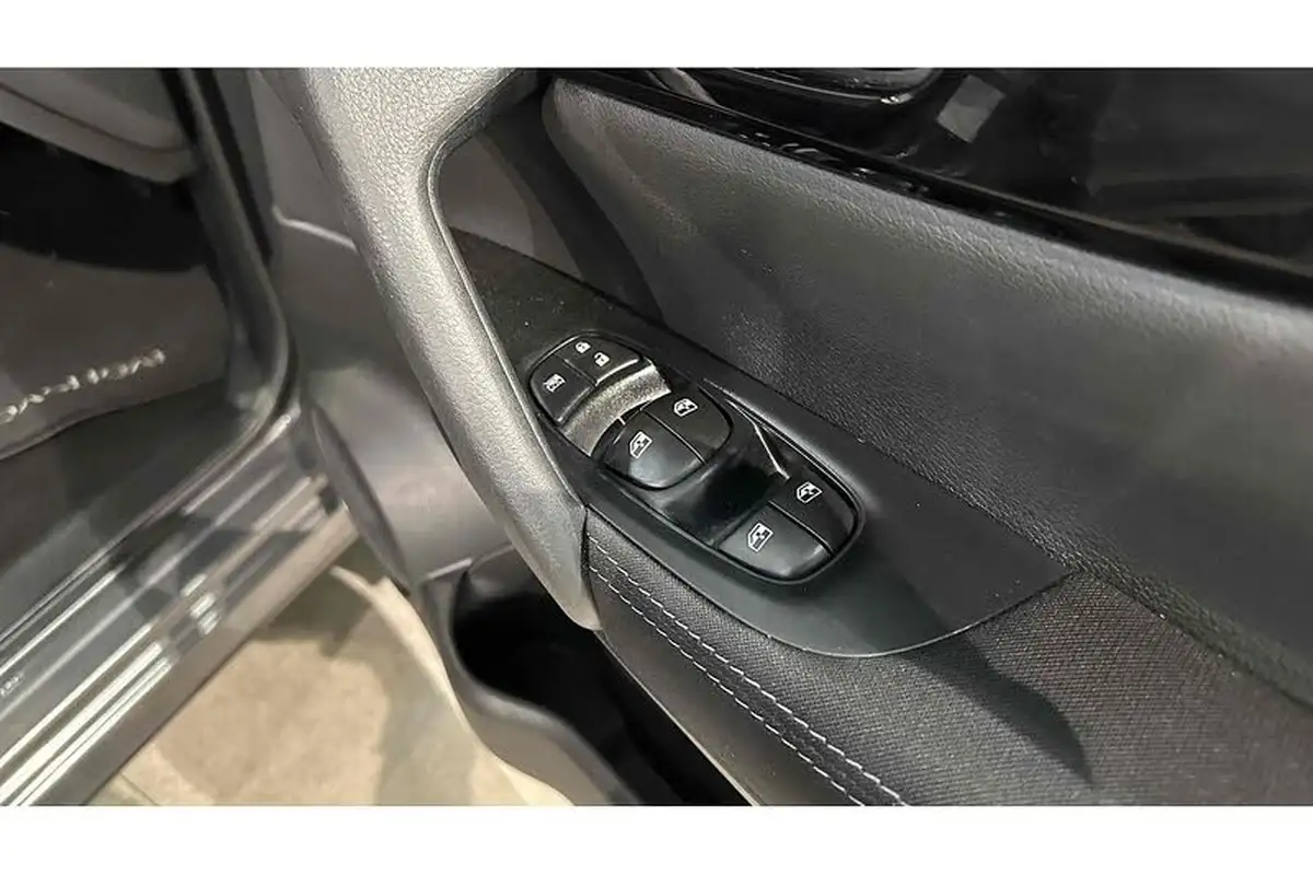 2021-nissan-qashqai-13-dig-t-n-connecta-140ps-big-31