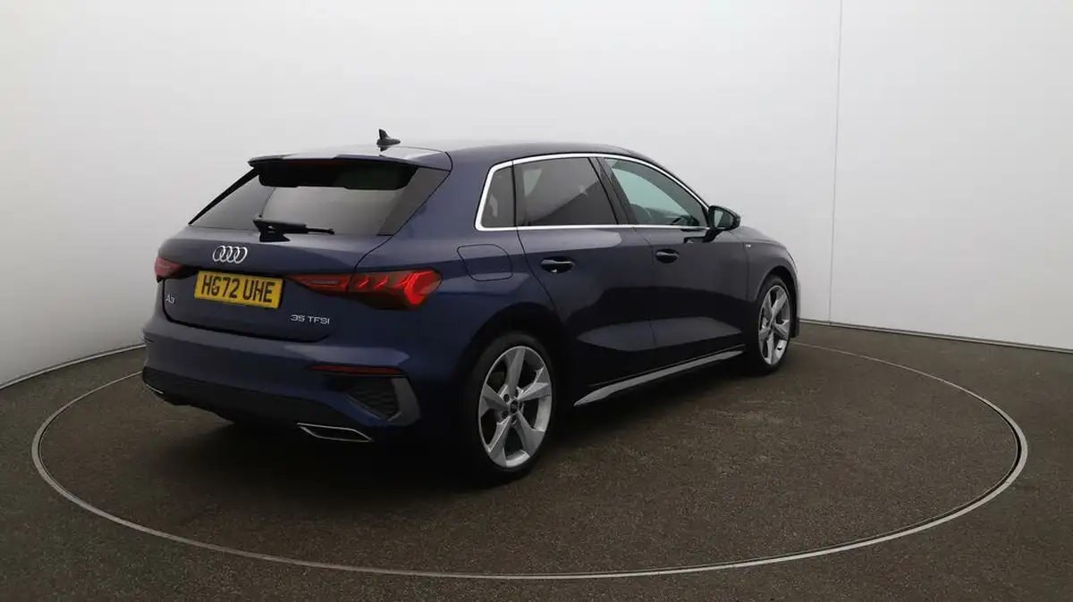 2023-audi-a3-15-35-tfsi-s-line-sportback-5d-big-45