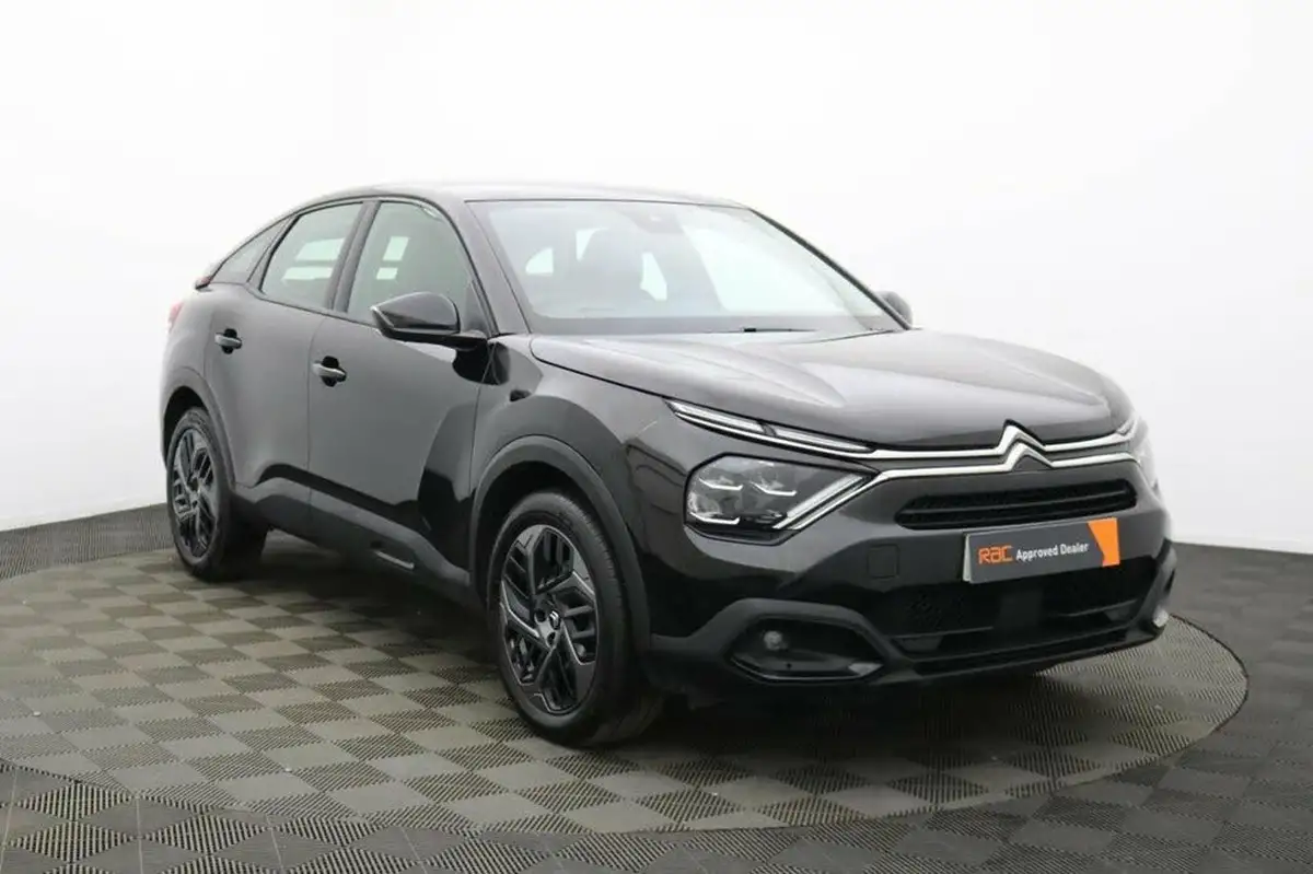 2023-citroen-c4-12-puretech-plus-big-8