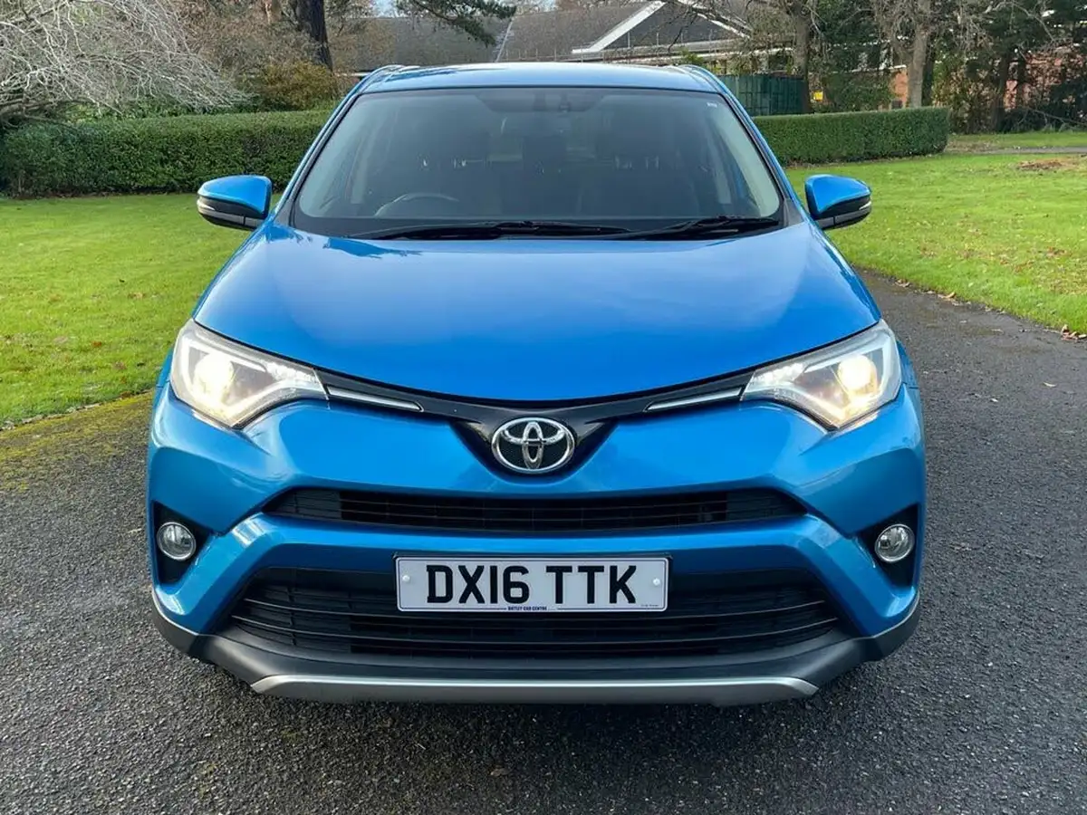 2016-toyota-rav4-20d-4d-business-edition-big-13