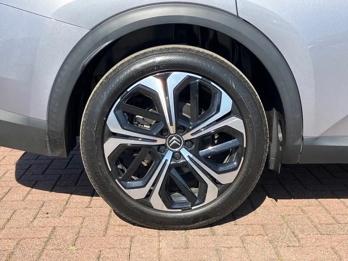 2022-citroen-c5-x-12-puretech-shine-big-11