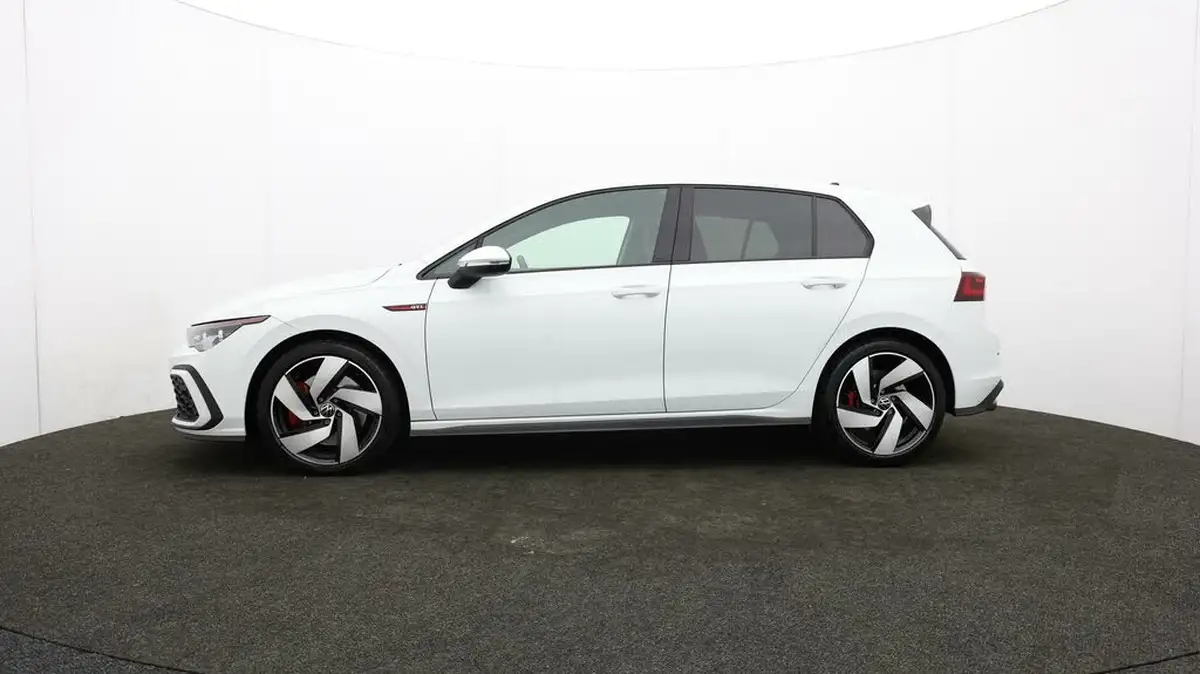 2024-volkswagen-golf-20-tsi-gti-245ps-big-61
