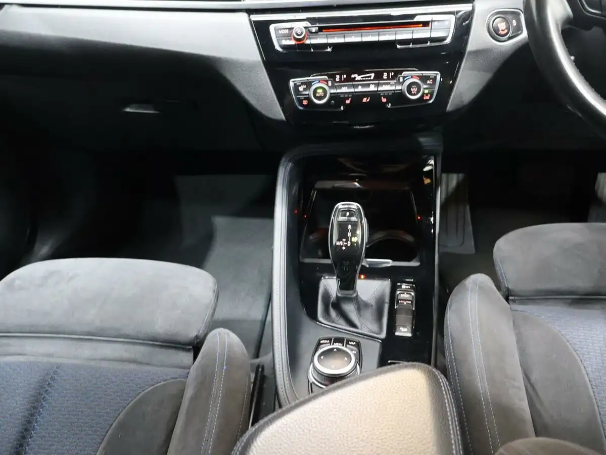 2018-bmw-x1-20-xdrive20i-m-sport-big-48