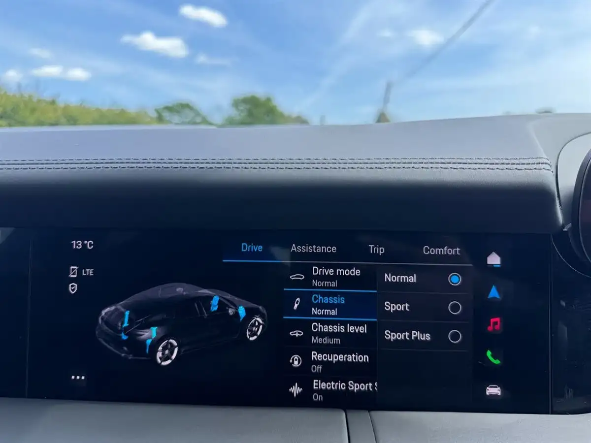 2020-porsche-taycan-e-4s-571ps-performance-battery-plus-big-29