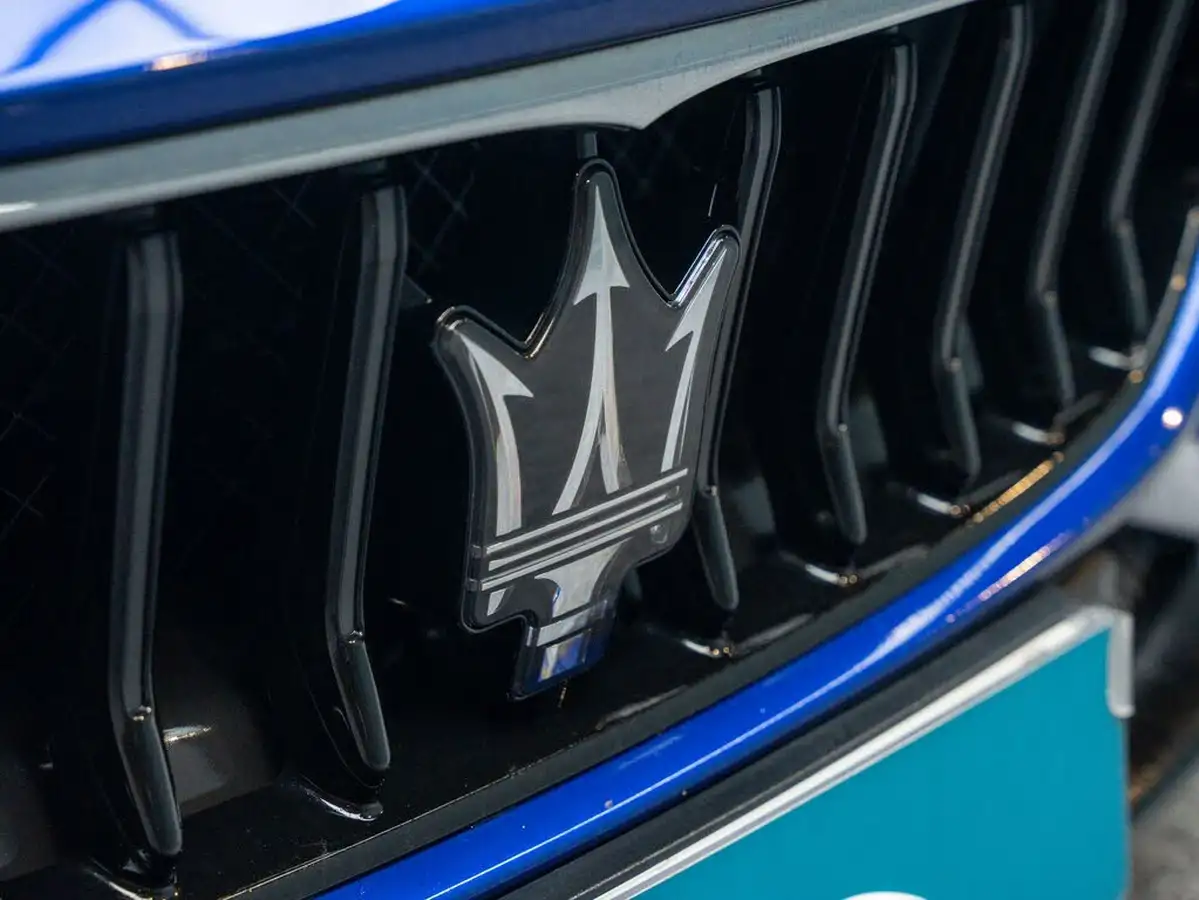 2022-maserati-ghibli-20-gt-1998cc-big-30
