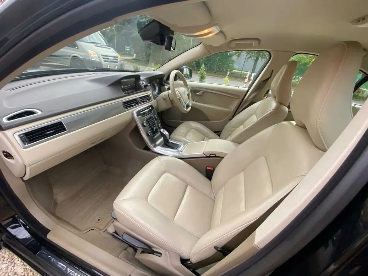 2013-volvo-s80-16td-d2-se-lux-big-47
