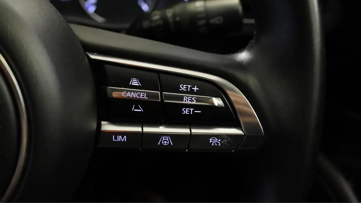 2021-mazda-cx-30-20-e-skyactiv-g-gt-sport-tech-big-24