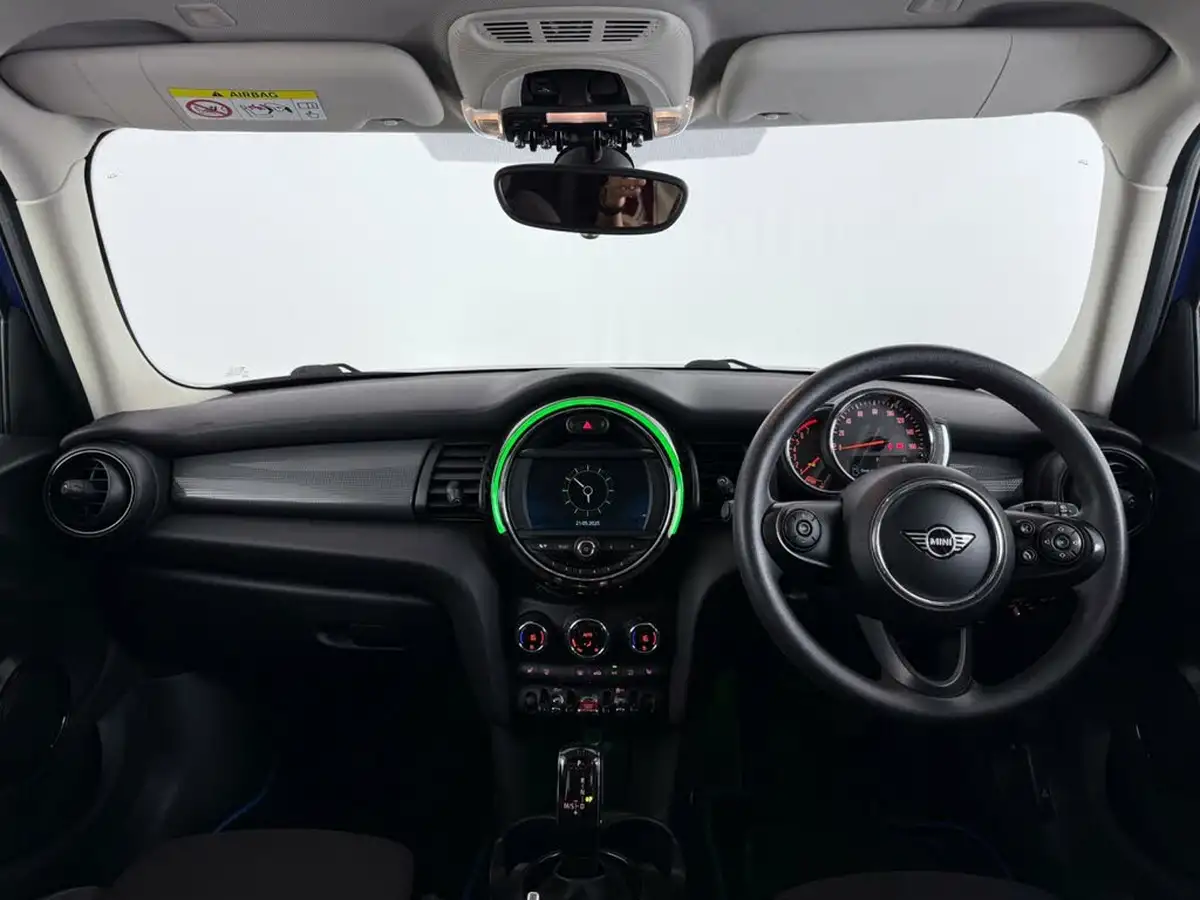 2019-mini-cooper-15-cooper-classic-hatchback-5d-auto-big-19