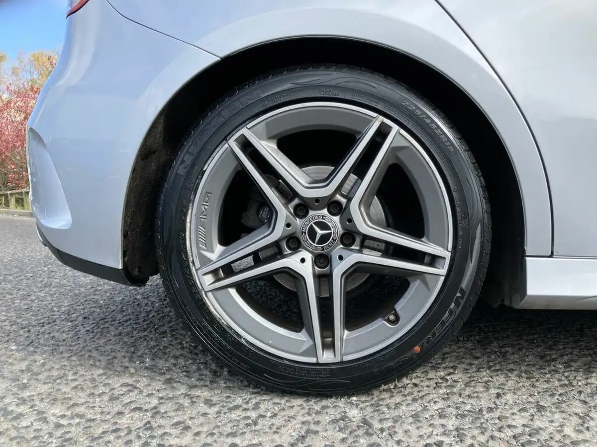 2019-mercedes-benz-a-class-13-a180-amg-line-hatchback-5d-7g-dct-big-7