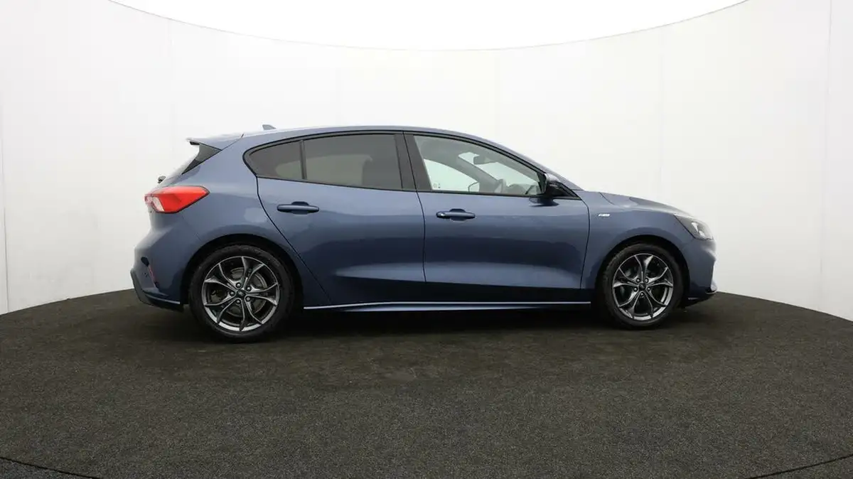 2021-ford-focus-10t-st-line-edition-125ps-hatchback-big-38