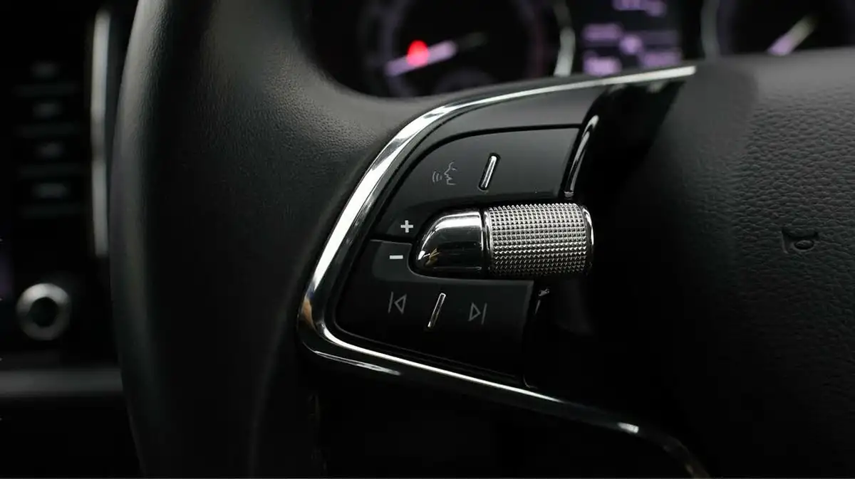 2021-skoda-kodiaq-15-tsi-se-5-big-21
