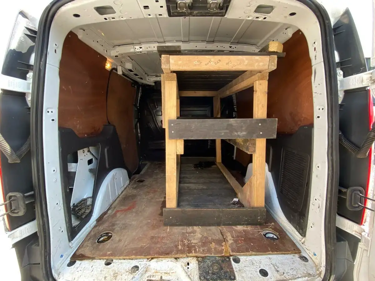 2016-ford-transit-connect-16tdci-l1-200-panel-big-39