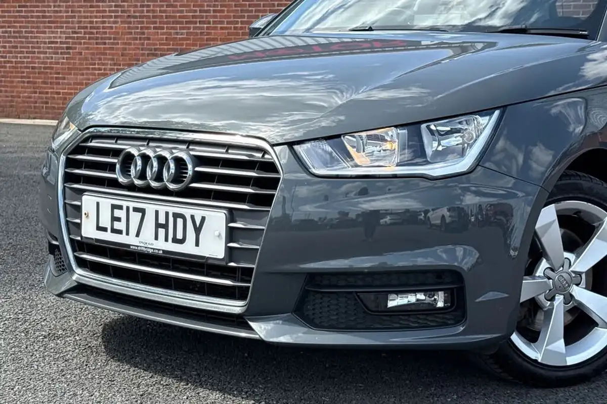 2017-audi-a1-14-tfsi-sportback-5d-s-tronic-big-24