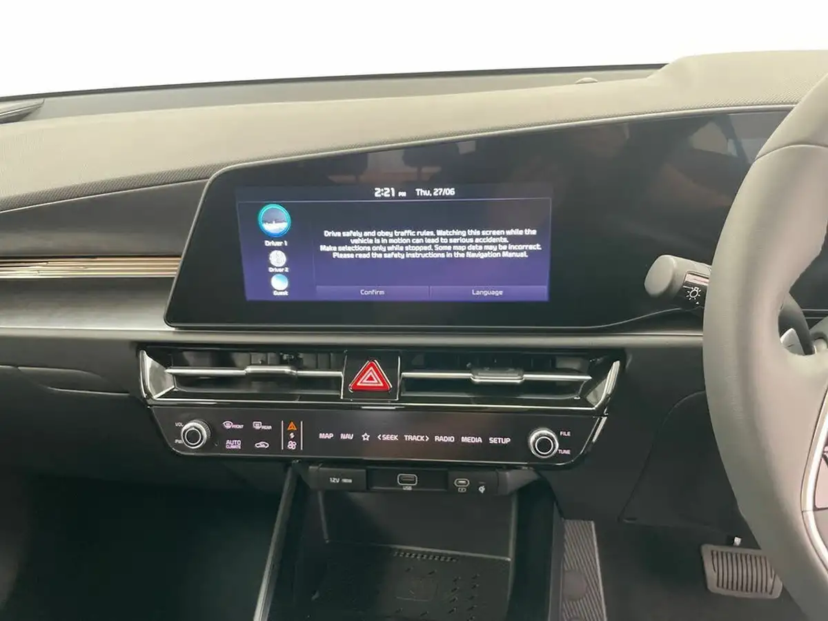 2024-kia-niro-16-gdi-139bhp-hev-132kwh-big-23
