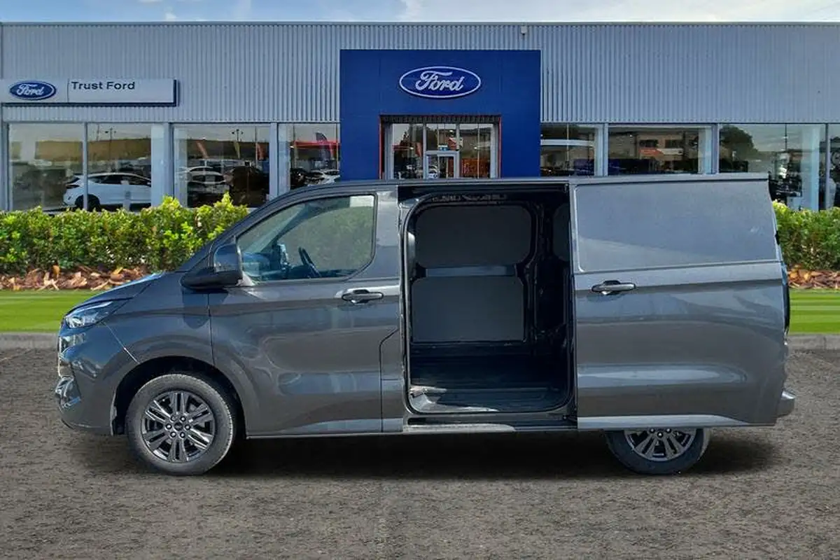 2024-ford-transit-custom-20tdci-280-l1h1-limited-136pseu6e-panel-van-1996cc-big-5