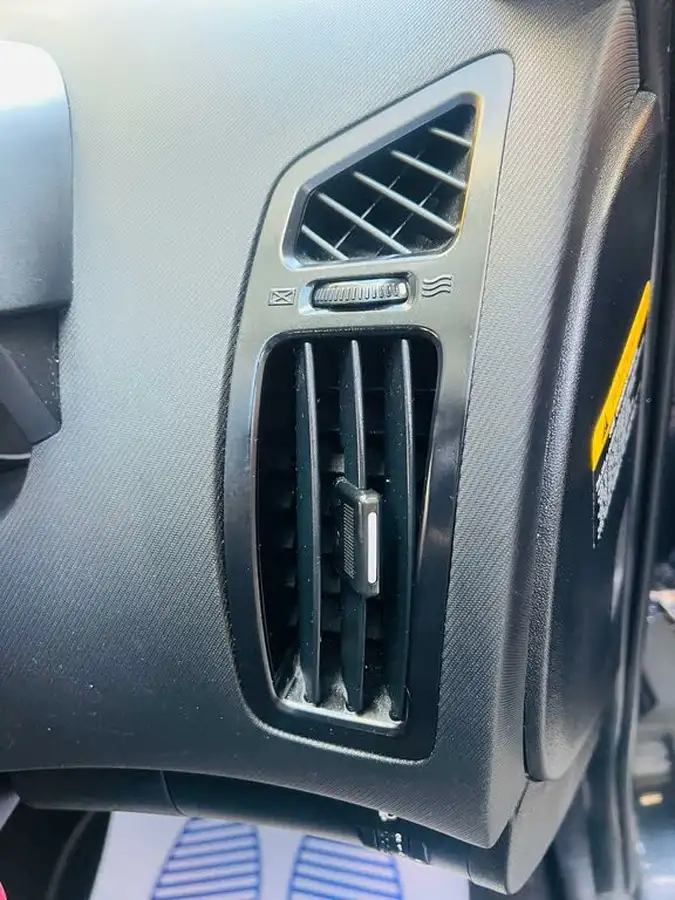 2010-kia-ceed-16-1-big-23
