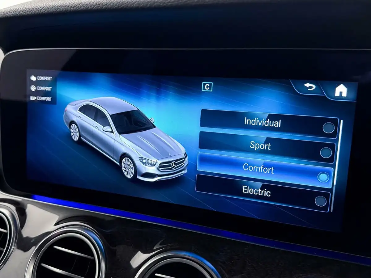 2021-mercedes-benz-e-class-20d-e300de-amg-line-edition-eq-power-saloon-4d-big-55