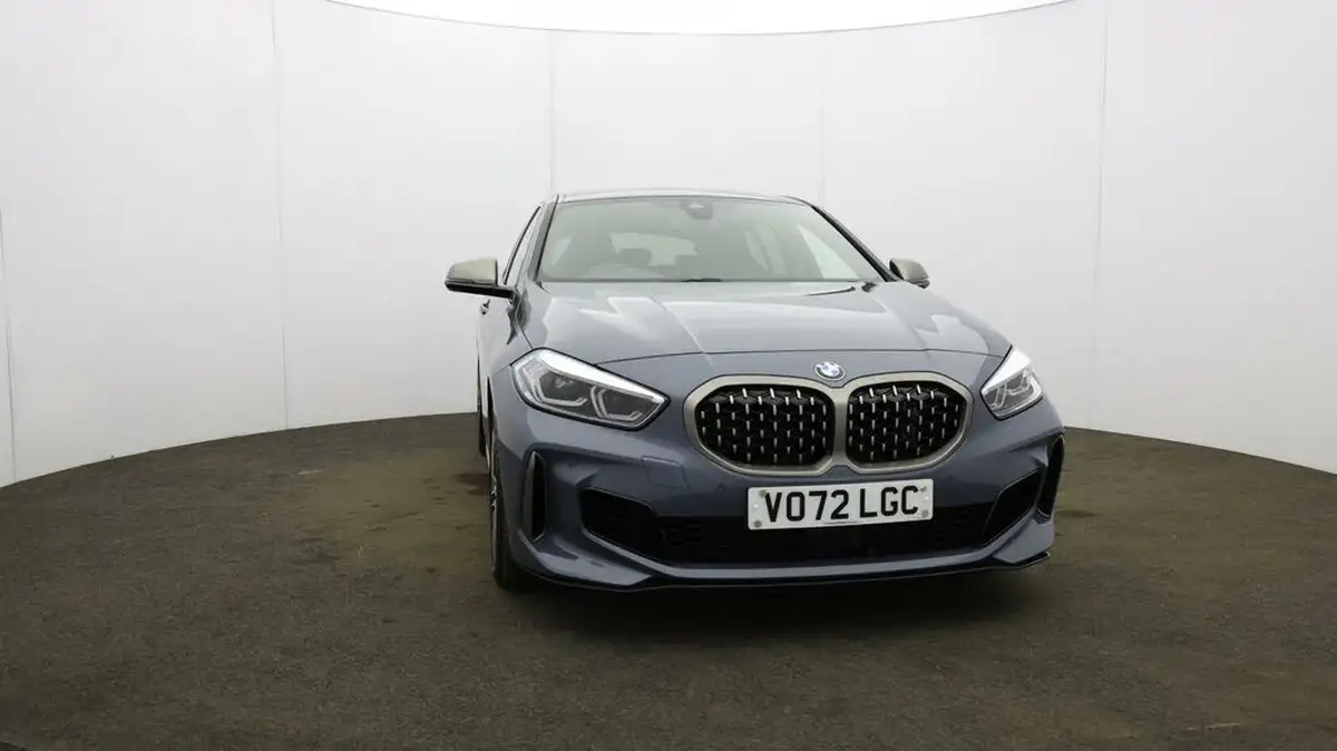 2022-bmw-1-series-20-m135i-xdrive-big-34