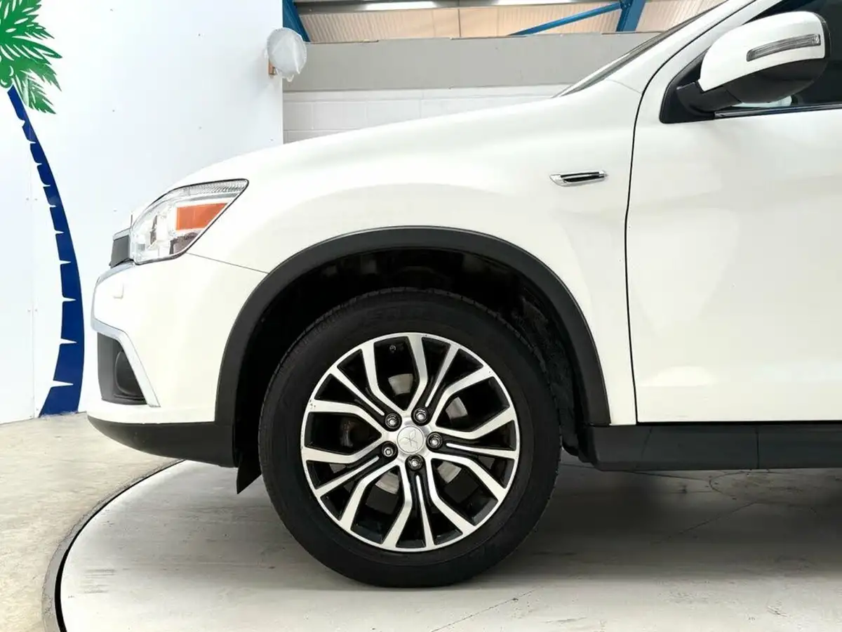 2017-mitsubishi-asx-16-3-big-12