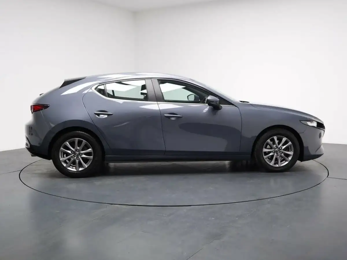 2022-mazda-mazda3-20-se-l-lux-122ps-hatchback-5d-auto-big-13