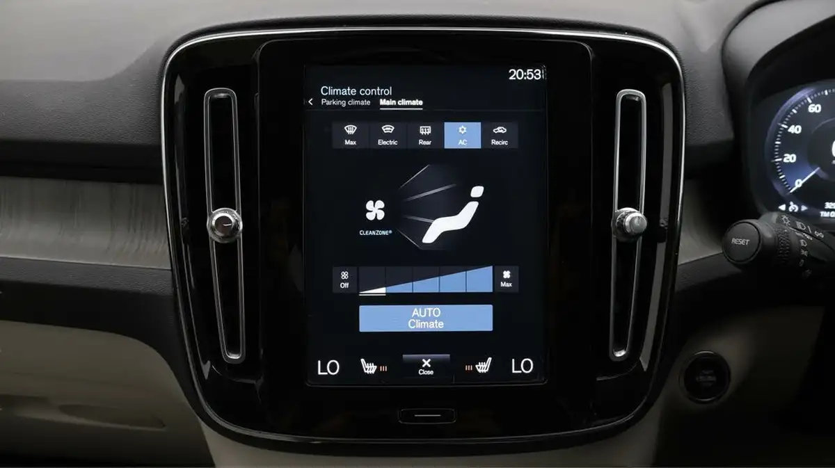 2020-volvo-xc40-20-b4-inscription-pro-big-12