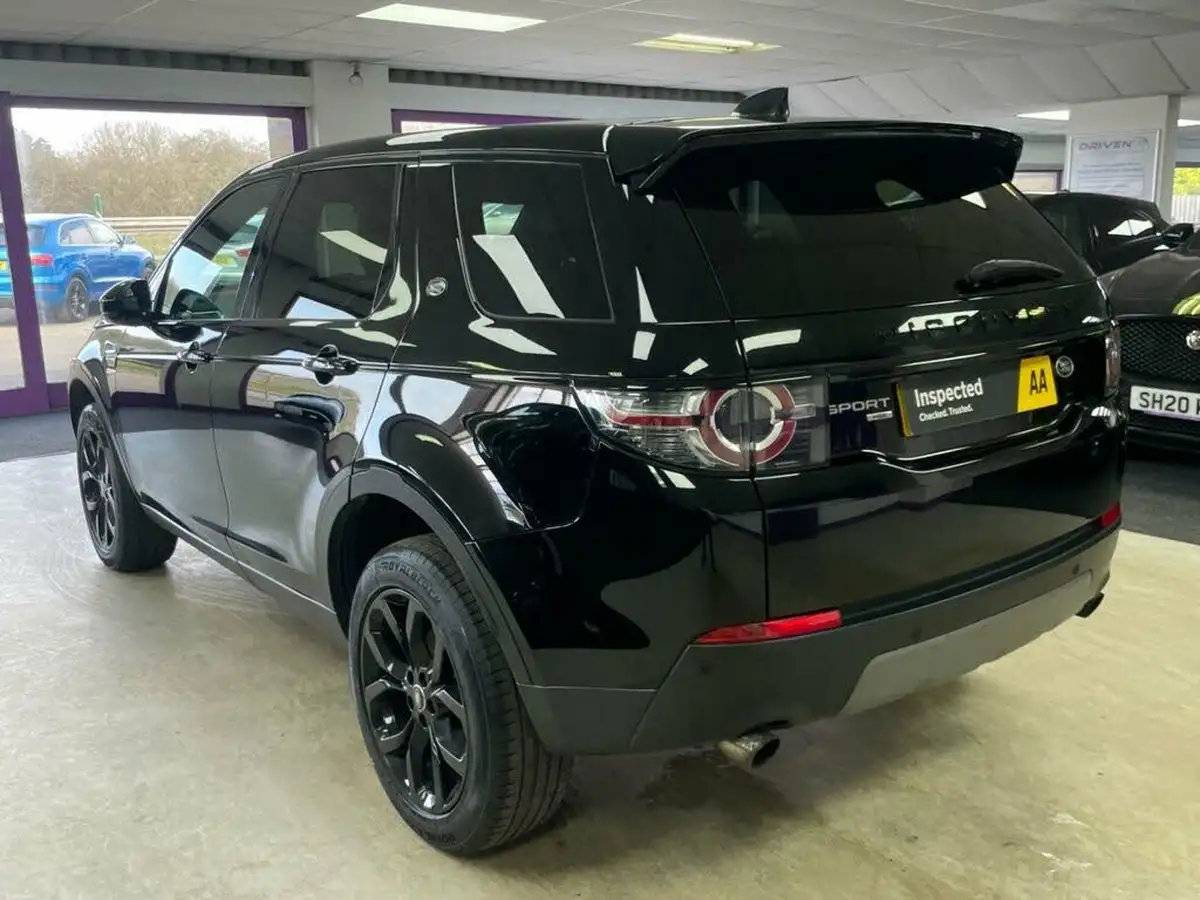2019-land-rover-discovery-sport-20td4-landmark-big-8