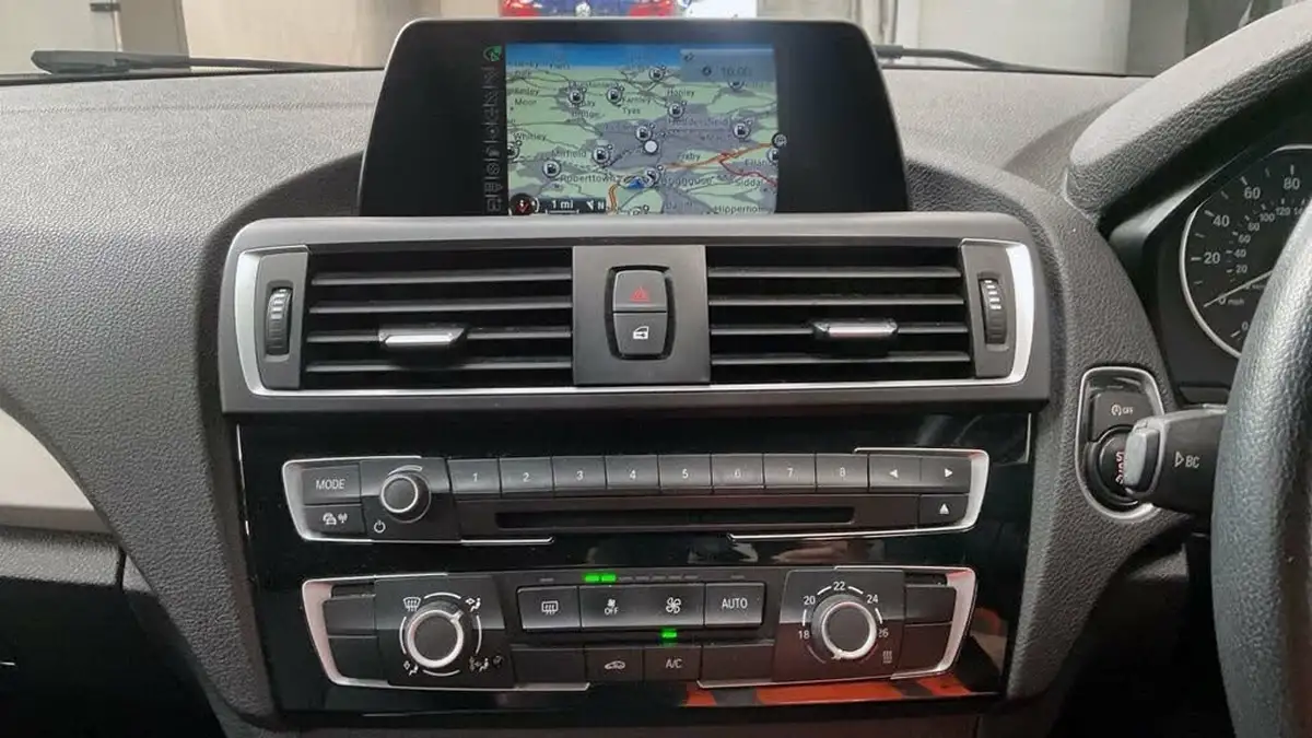 2015-bmw-1-series-15td-116d-eff-dyn-plus-116bhp-5d-big-5