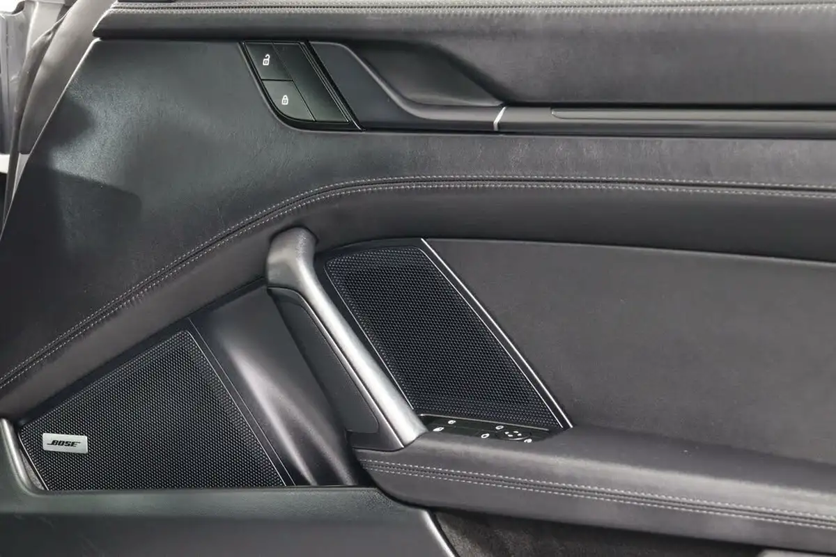 2024-porsche-911-30-carrera-t-385ps-coupe-big-40