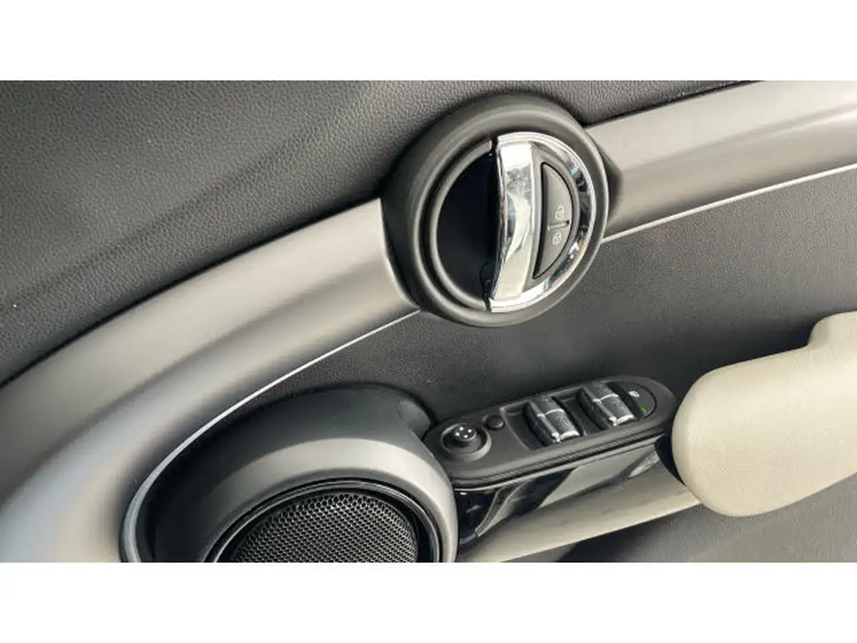 2022-mini-cooper-20-cooper-s-exclusive-hatchback-5d-auto-big-19