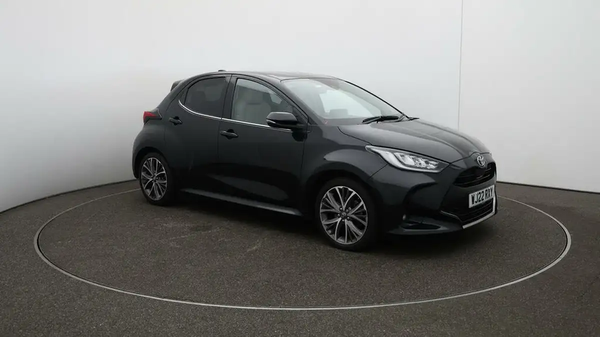 2022-toyota-yaris-15-vvt-i-excel-big-43