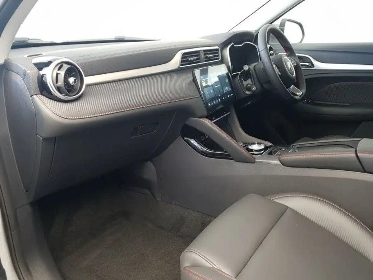 2025-mg-zs-suv-e-trophy-connect-ev-176ps-big-4