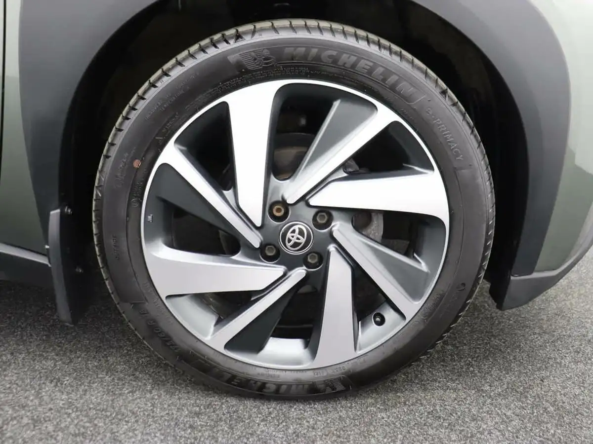 2023-toyota-aygo-x-10-vvt-i-edge-big-12
