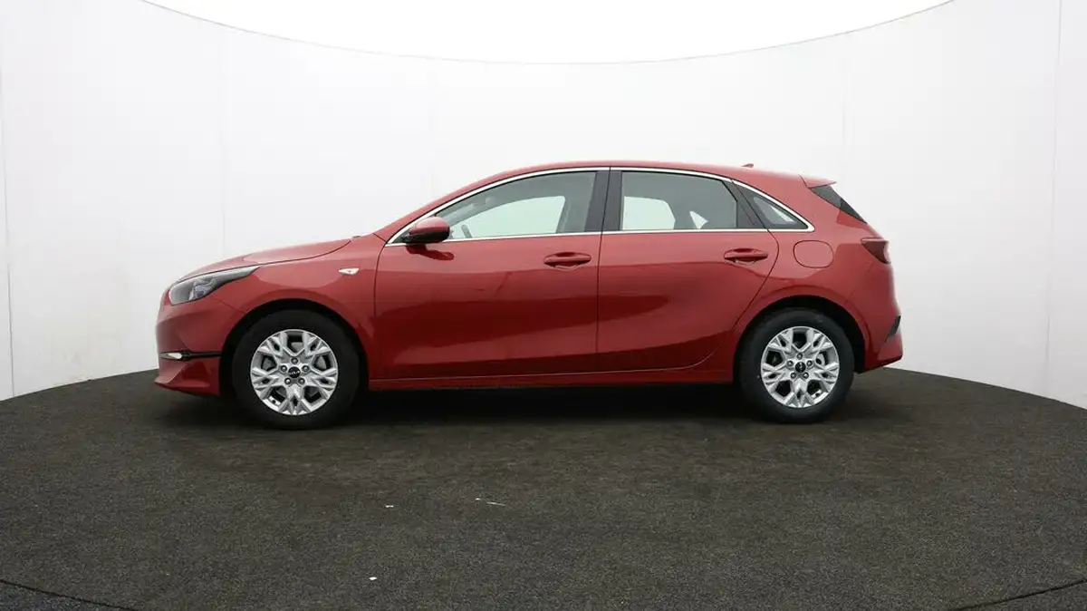 2024-kia-ceed-15-t-gdi-2-138bhp-hatchback-big-61
