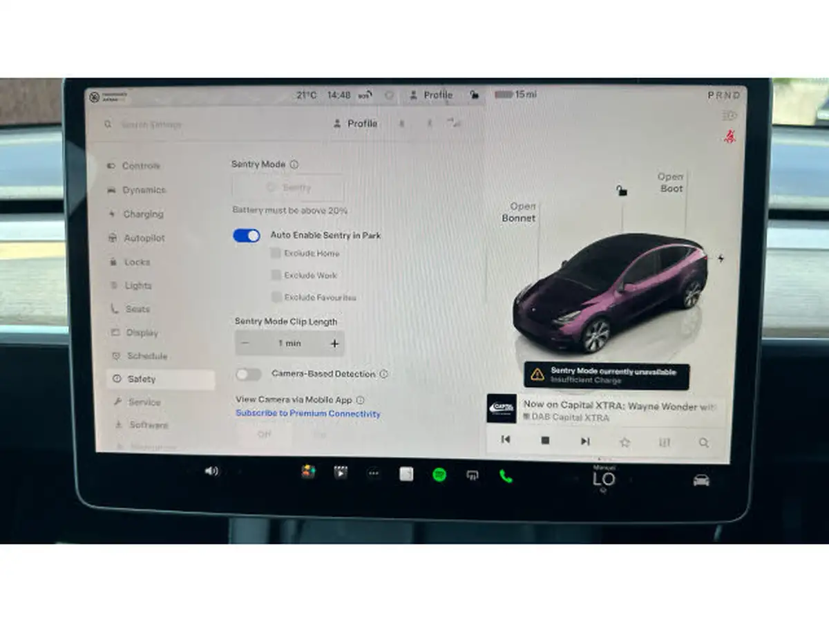 2022-tesla-model-y-e-long-range-big-36