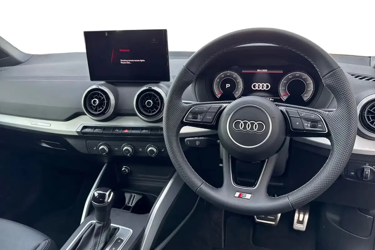 2024-audi-q2-15-35-tfsi-s-line-tronic-big-17