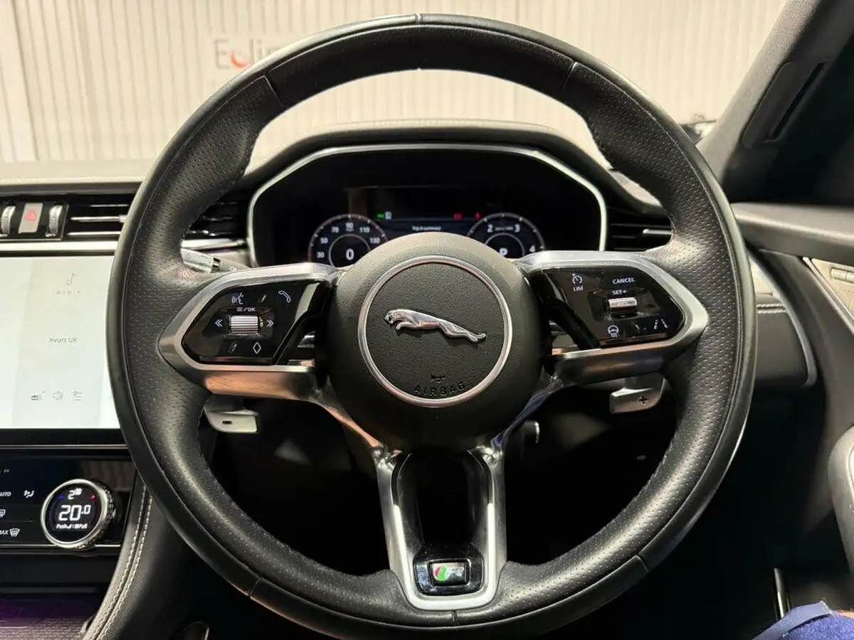 2021-jaguar-f-pace-20-d200-r-dynamic-se-mhev-big-12
