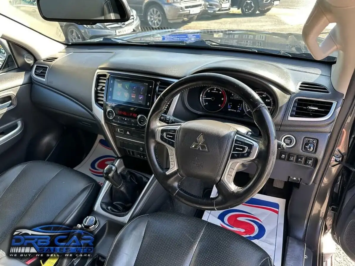 2020-mitsubishi-l200-22di-d-barbarian-big-15