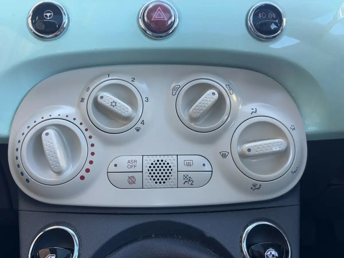 2017-fiat-500-12-lounge-big-25