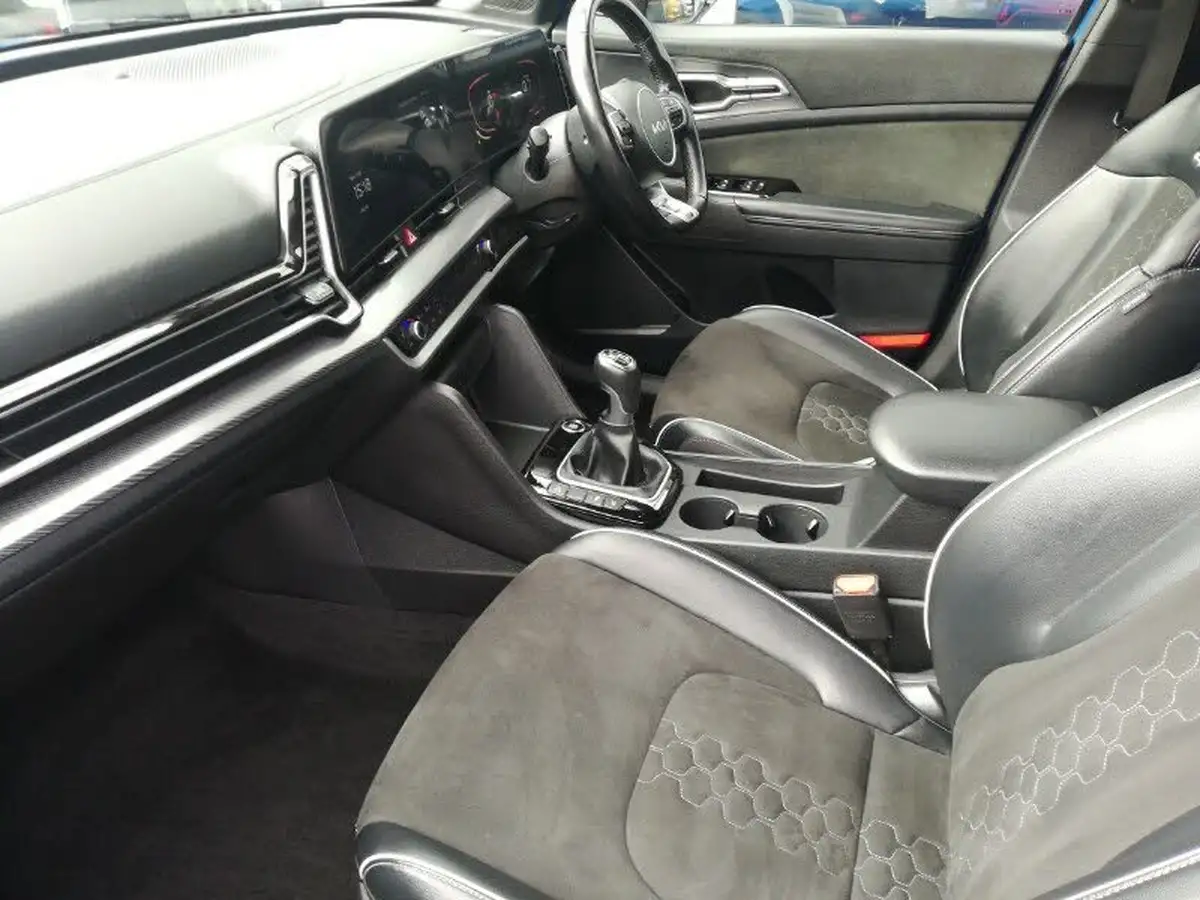 2022-kia-sportage-16-t-gdi-gt-line-148bhp-1598cc-big-4