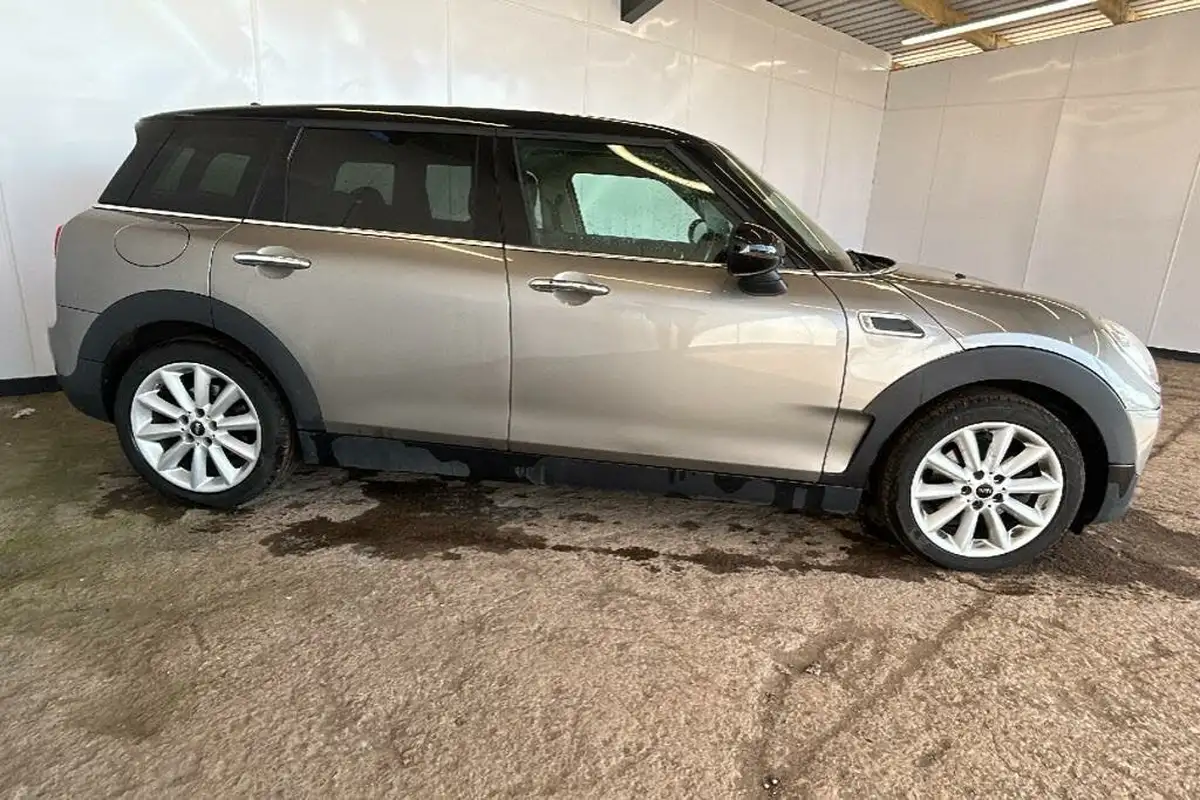 2018-mini-clubman-15-cooper-ss-auto-big-6